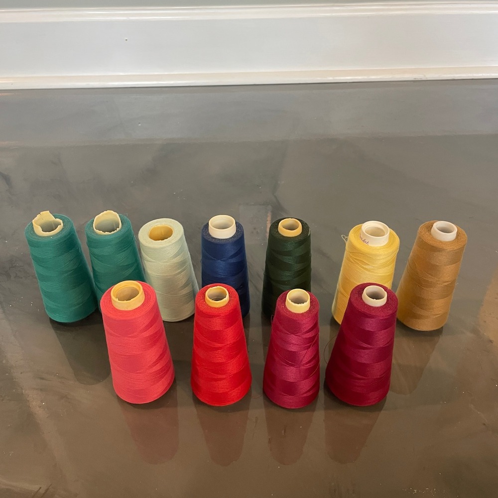 VTG Serger Overlock Thread Lof of 11 Cones Maxi-Lock SureLock Polyester Assorted